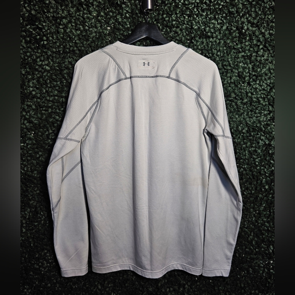 Under Armour Men's White & Light Gray Long Sleeve Tee - Picture 5 of 5